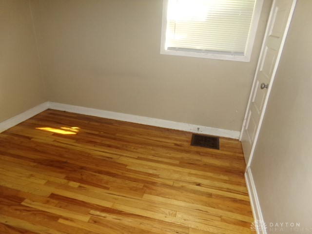 521 Pollock Road Dayton, OH 45403 - Photo 11 of 23