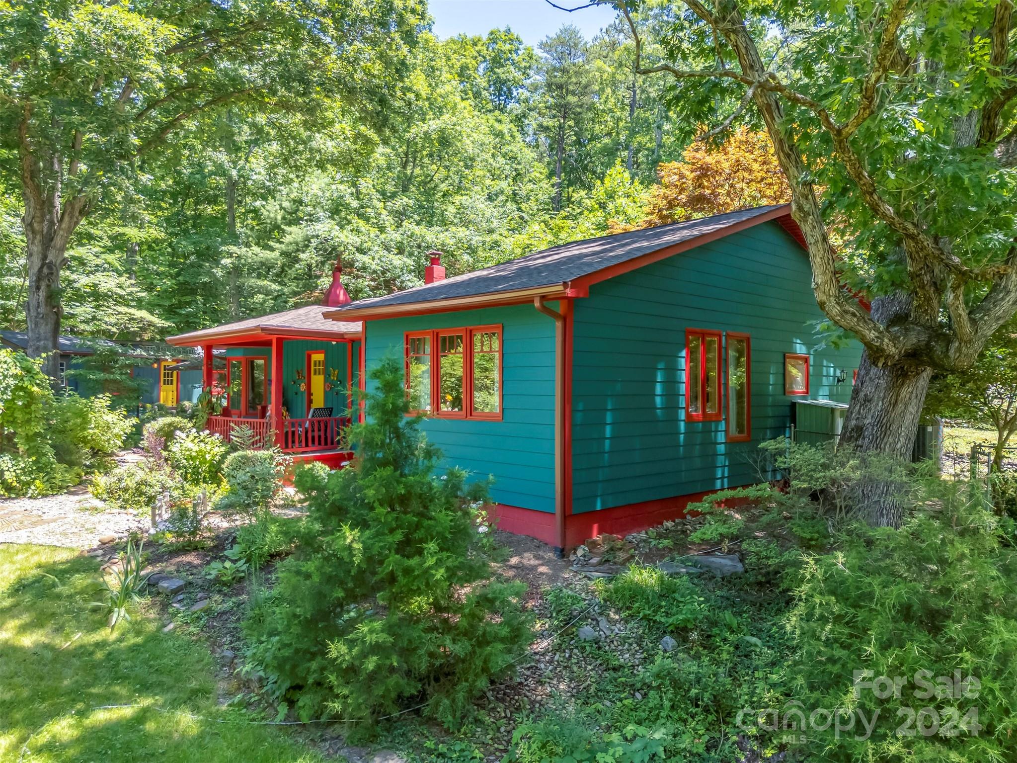 634 Houston Road Columbus, NC 28722 - Photo 2 of 45 Gallery Image 2