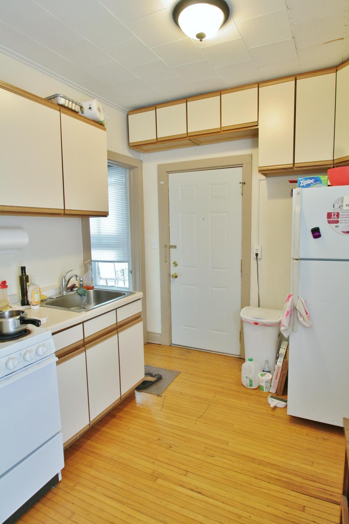 418 11th Avenue Southeast Rochester, MN 55904 - Photo 9 of 16