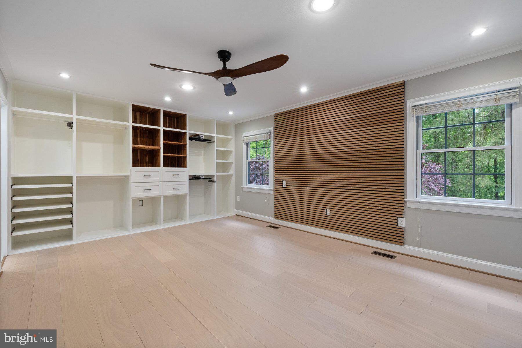 7322 Greentree Road Bethesda, MD 20817 - Photo 22 of 53 a view of an empty room with a window