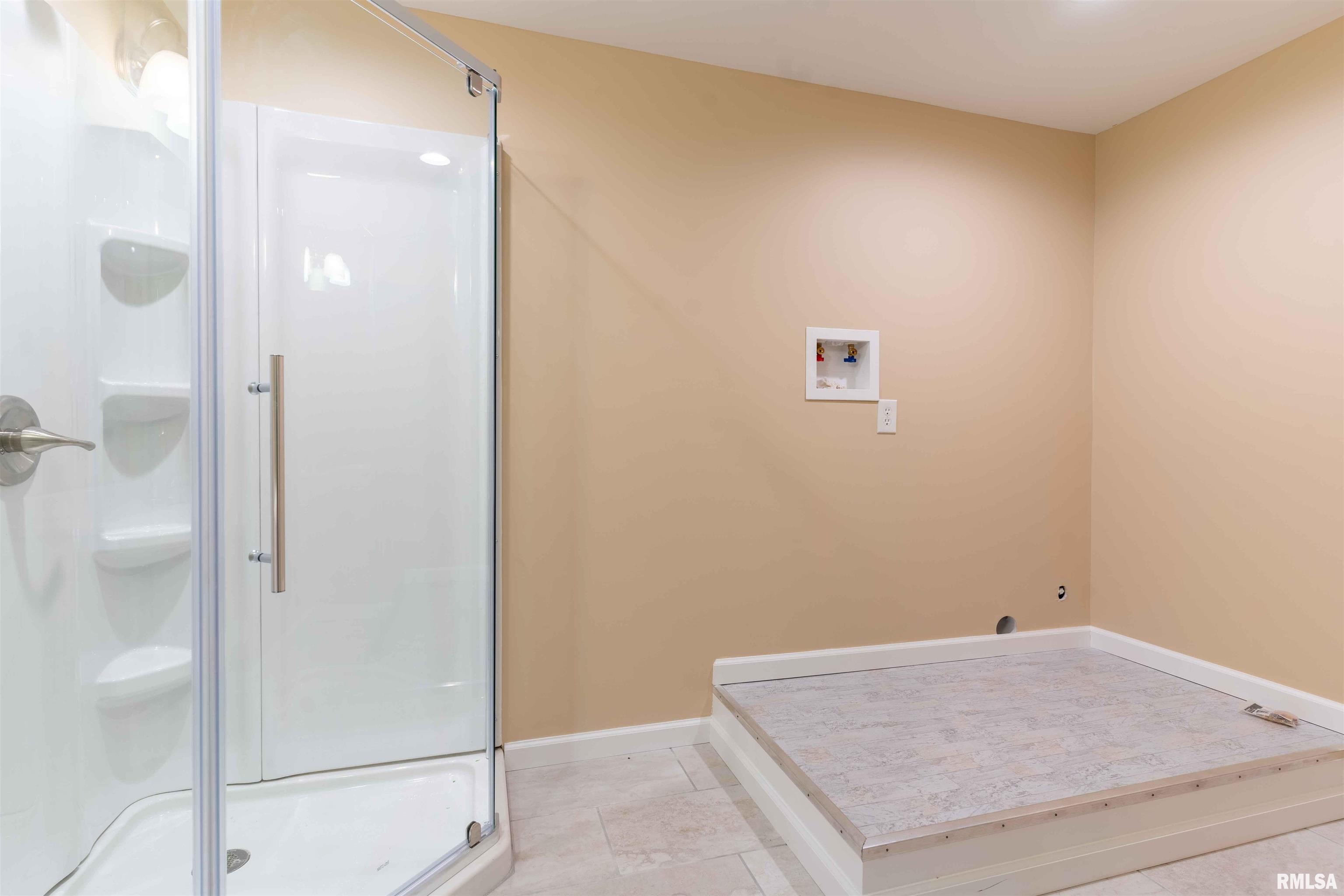 115 Douglas Road Marquette Heights, IL 61554 - Photo 19 of 28 Gallery Image 19