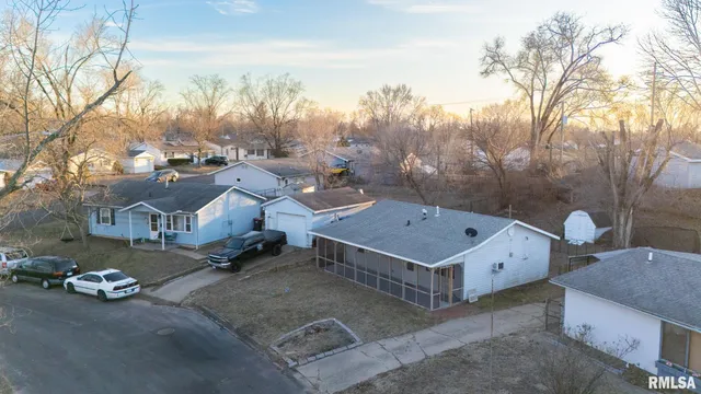 $97,300 | 1503 Augusta Street, Pekin, IL 61554