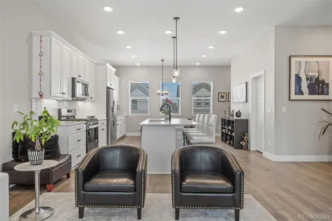 $605,000 | 10139 East 62nd Avenue, Denver, CO 80238