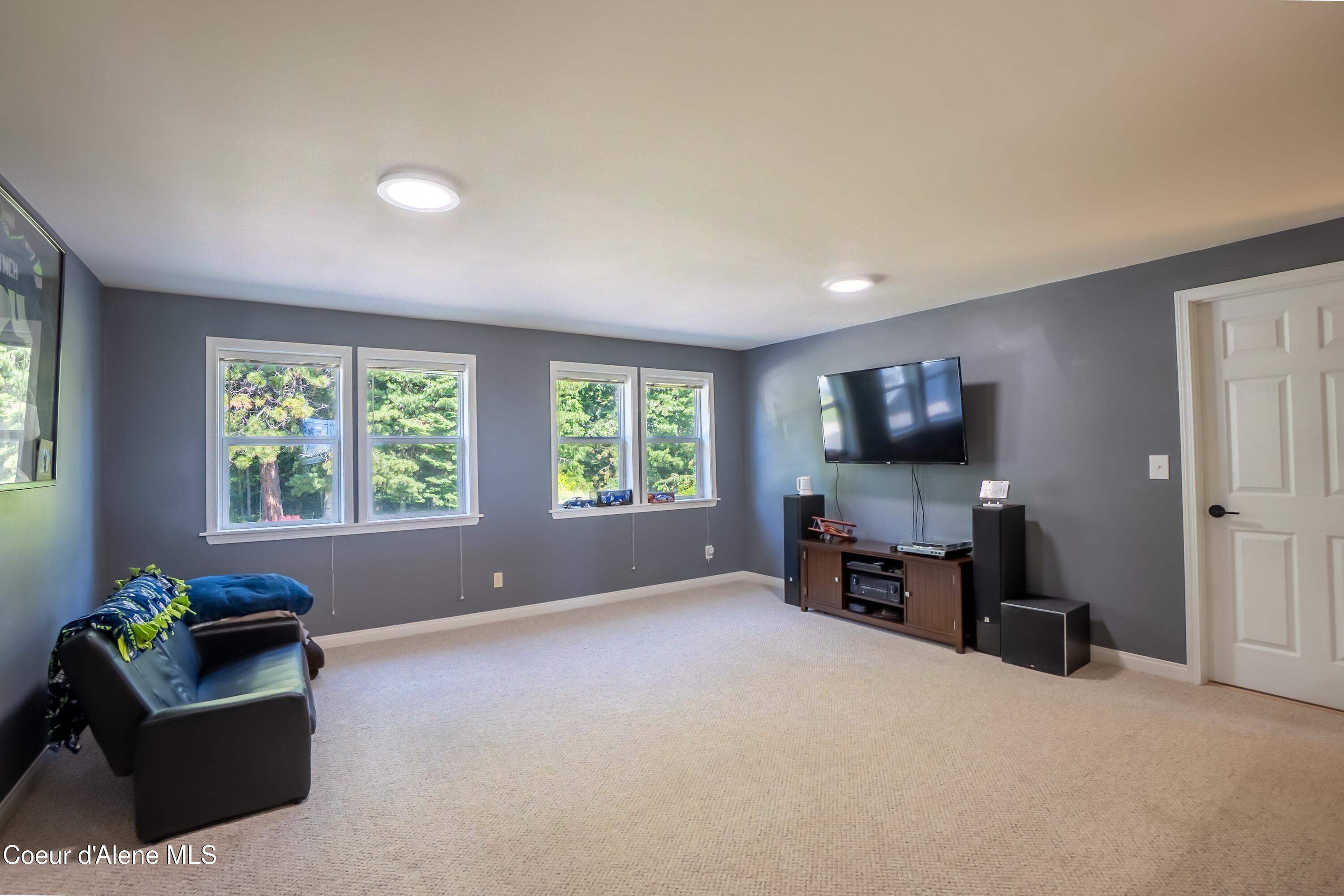 72 Leisure Lane Sandpoint, ID 83864 - Photo 19 of 25 Fam Rm-HDR