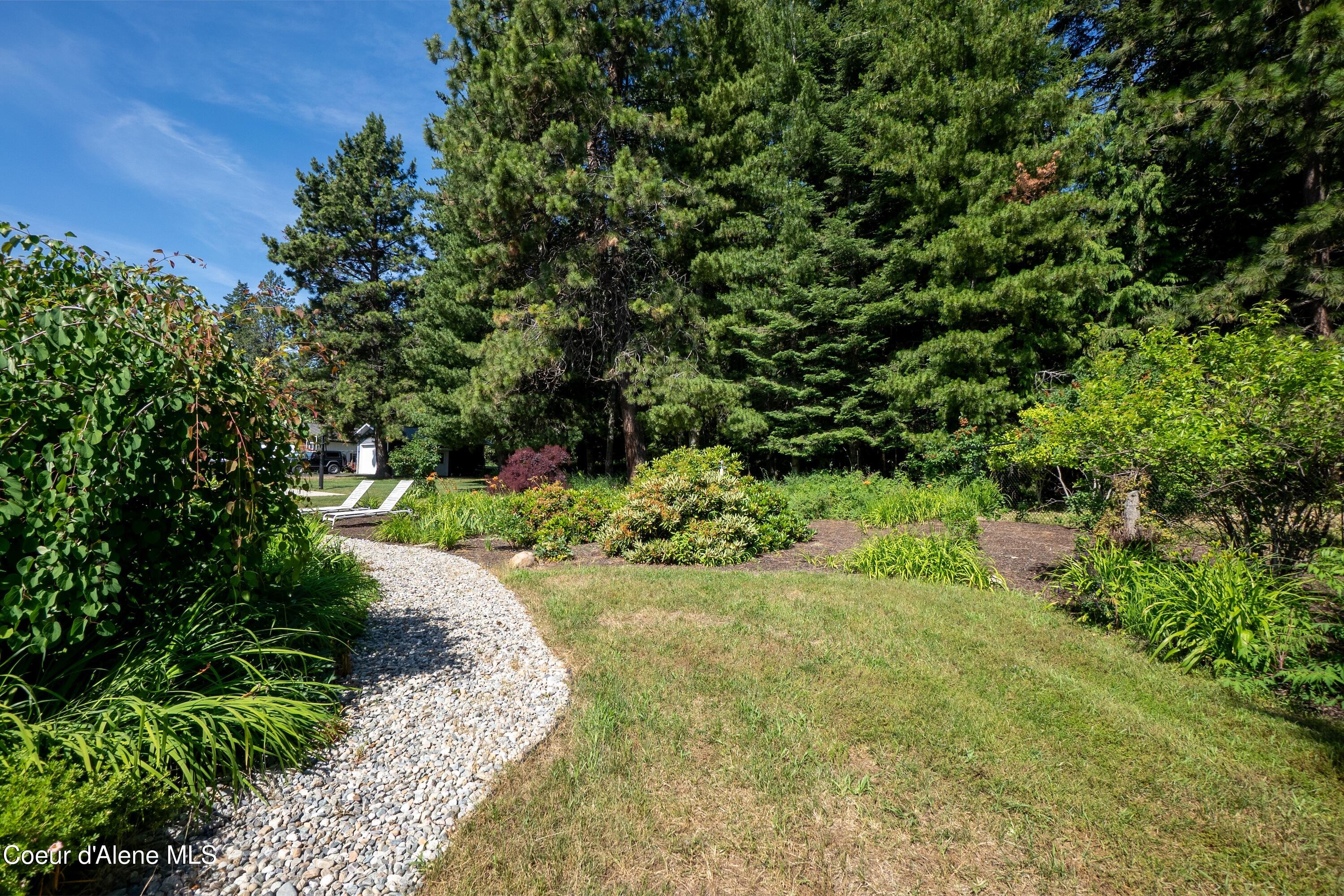 72 Leisure Lane Sandpoint, ID 83864 - Photo 23 of 25 Lawn and garden view-HDR