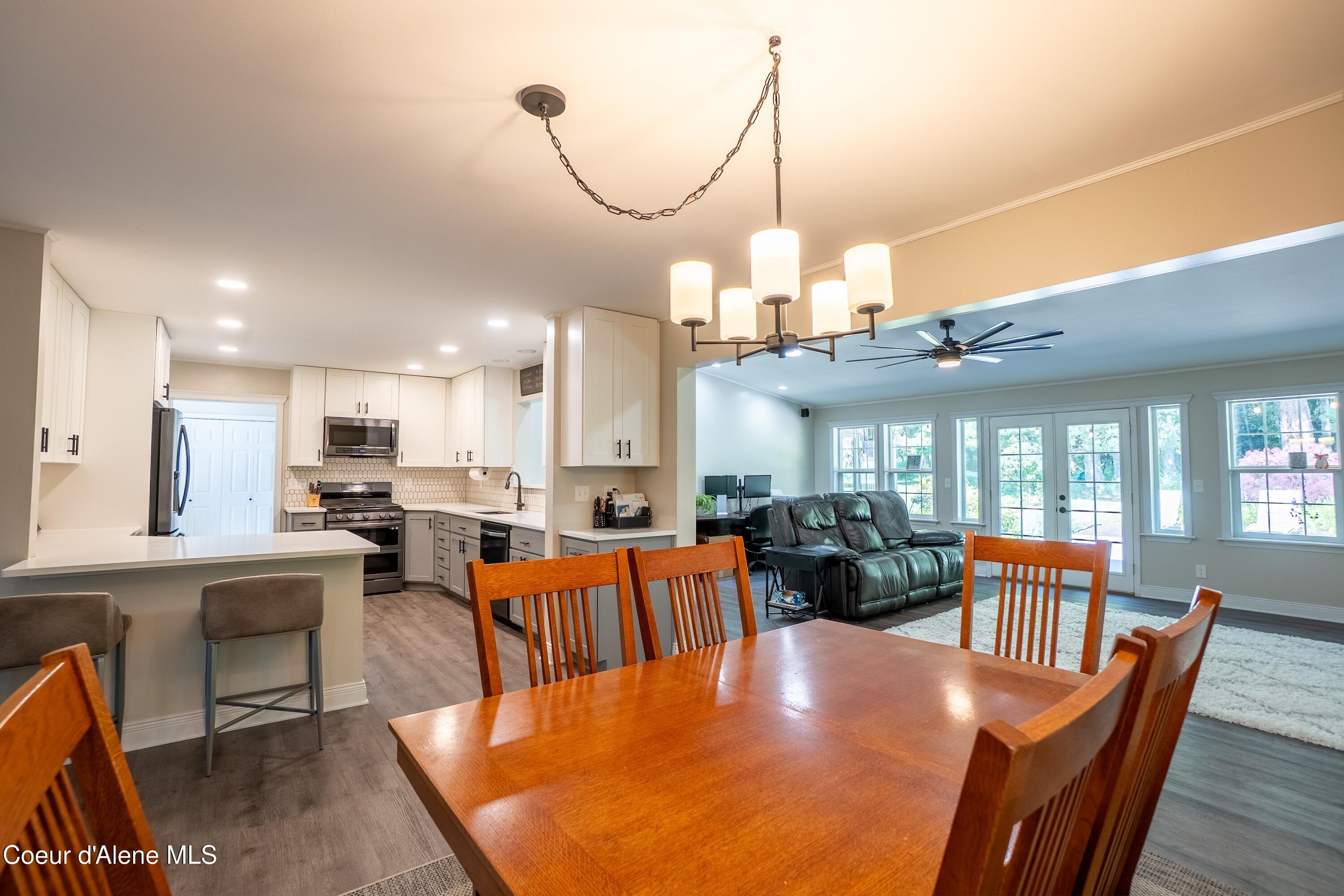 72 Leisure Lane Sandpoint, ID 83864 - Photo 4 of 25 Dining to Kit-HDR