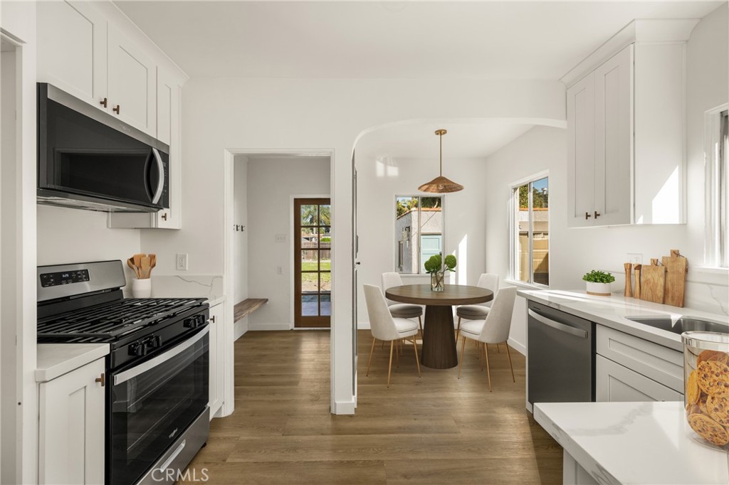 273 East Norton Street Long Beach, CA 90805 - Photo 11 of 33