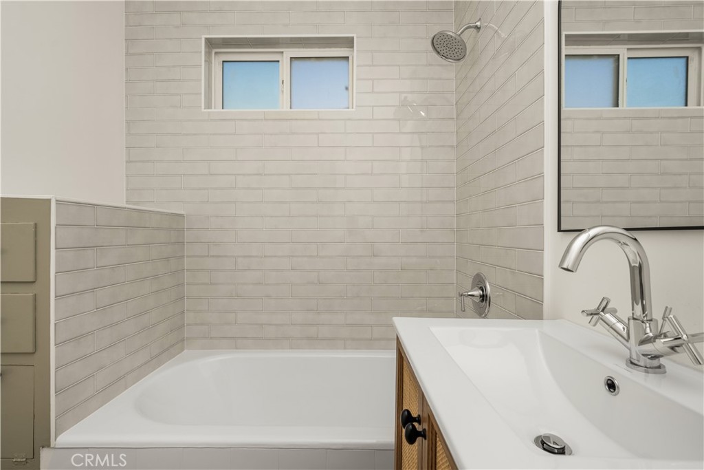 273 East Norton Street Long Beach, CA 90805 - Photo 25 of 33