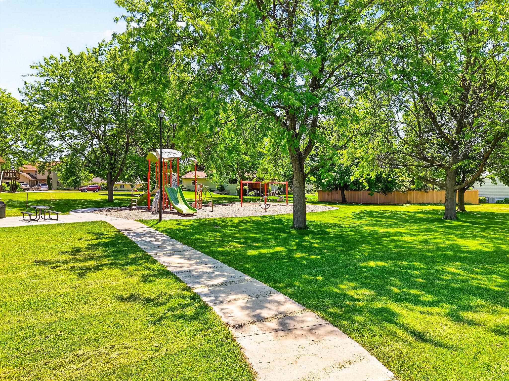 1572 Boulder Way Sun Prairie, WI 53590 - Photo 35 of 50