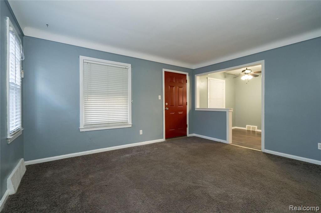 21986 Moross Road Grosse Pointe, MI 48236 - Photo 14 of 49