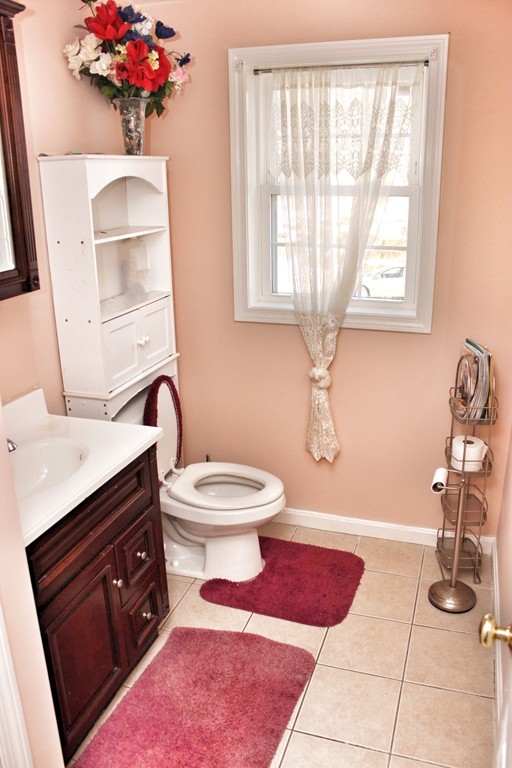 4 Pearlbush Path Worcester, MA 01607 - Photo 4 of 13