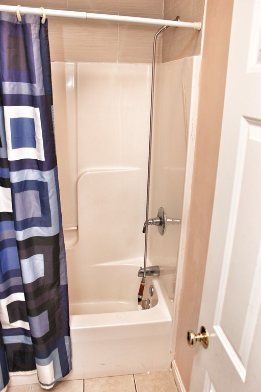 4 Pearlbush Path Worcester, MA 01607 - Photo 9 of 13