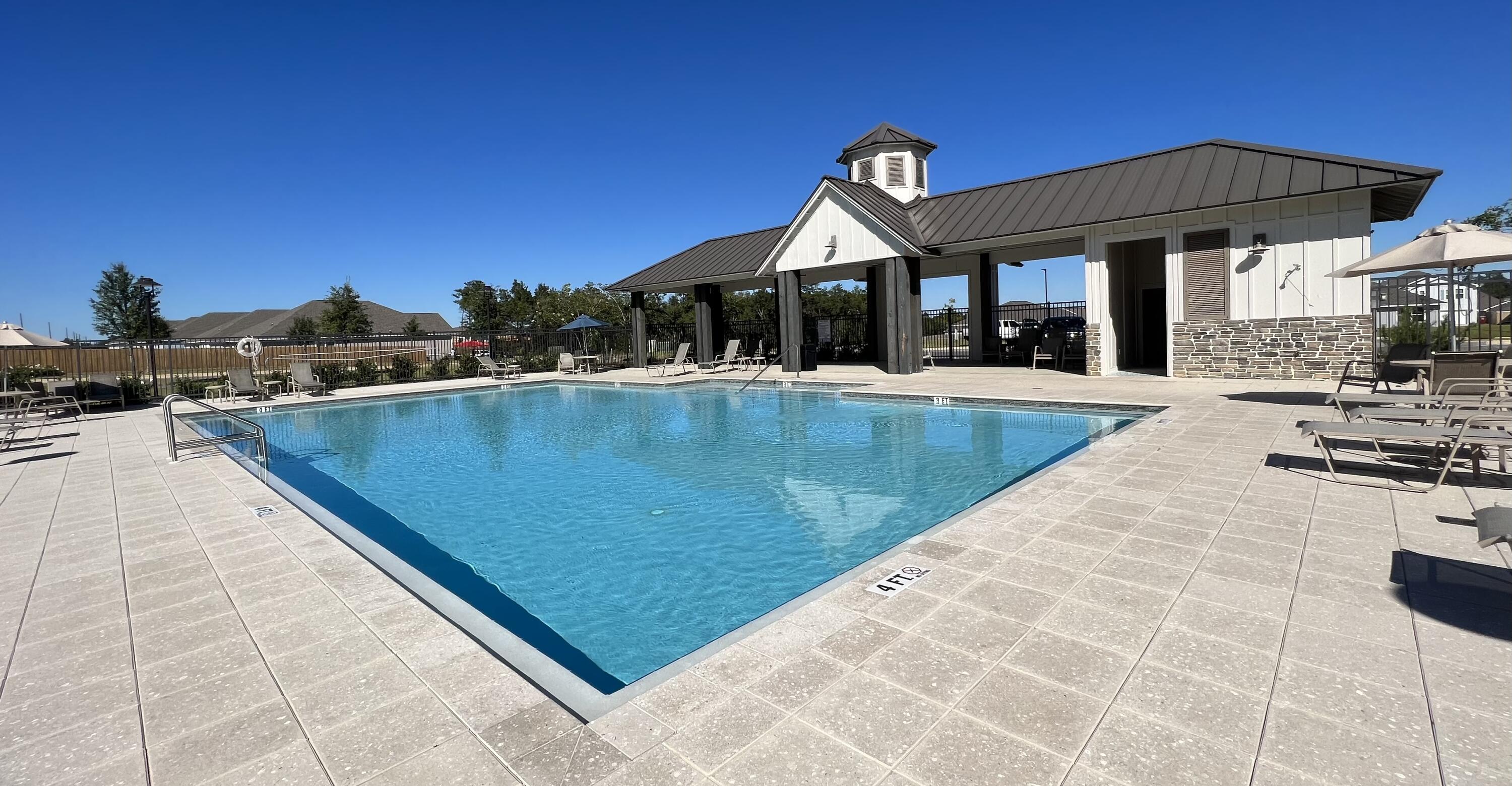 839 Otto Loop Crestview, FL 32539 - Photo 2 of 33 IMG_0710-2