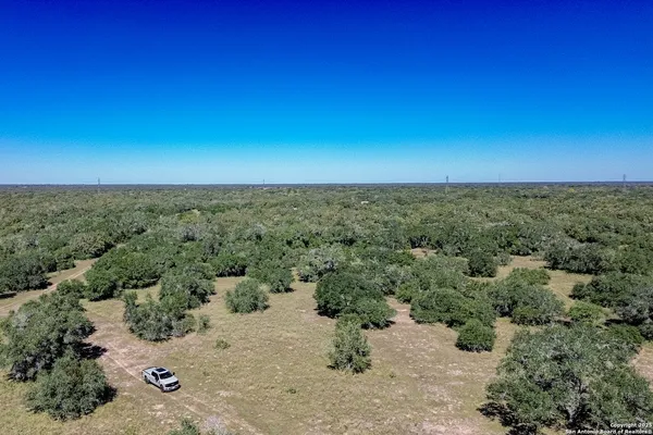$3,771,680 | Tbd Fm 682, Yoakum, TX 77995