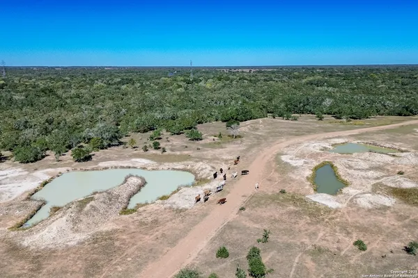 $3,771,680 | Tbd Fm 682, Yoakum, TX 77995