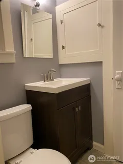 $800,000 | 3052 38th Avenue Southwest, Seattle, WA 98126