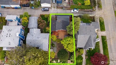 $800,000 | 3052 38th Avenue Southwest, Seattle, WA 98126