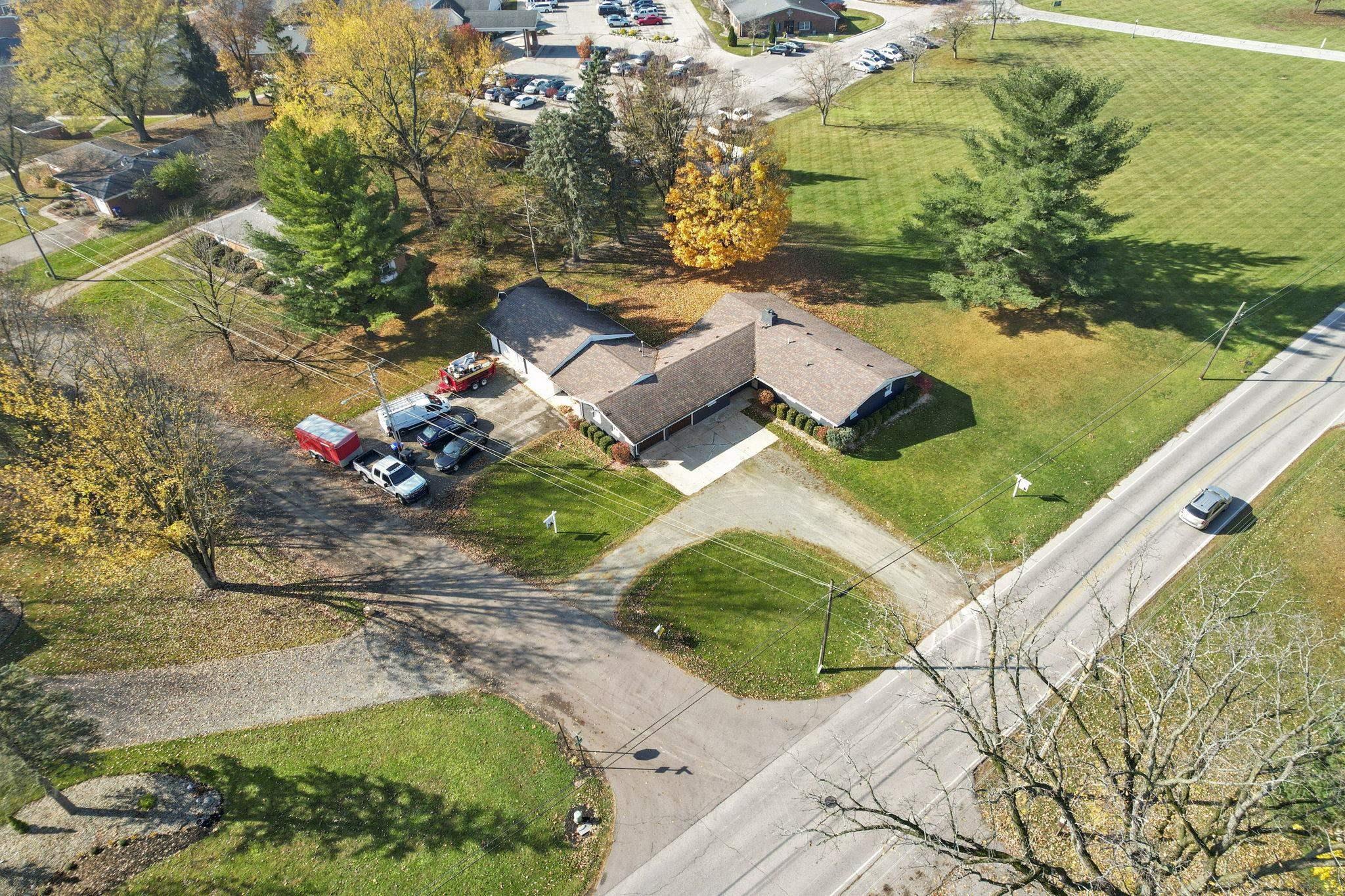 1332 Wooster Road Winona Lake, IN 46590 - Photo 25 of 32 Gallery Image 25