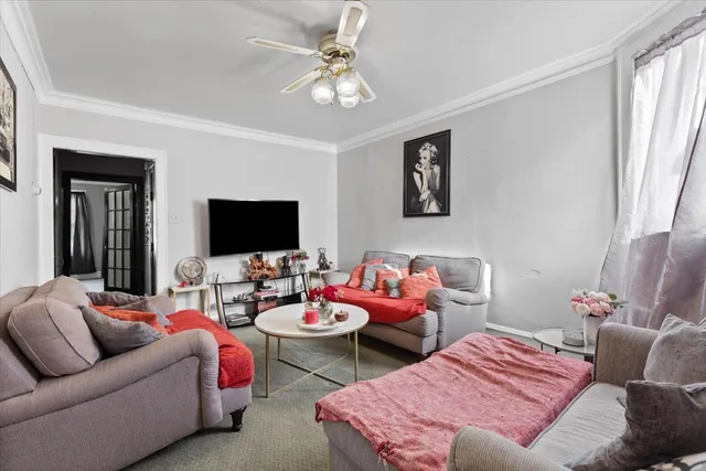 $547,000 | 2719 West Peterson Avenue, Chicago, IL 60659