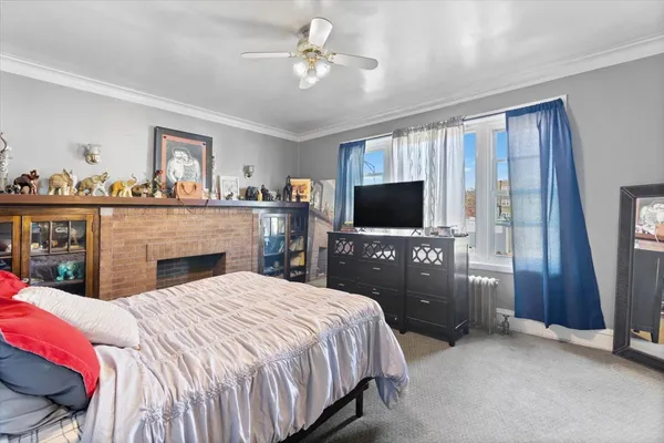 $547,000 | 2719 West Peterson Avenue, Chicago, IL 60659