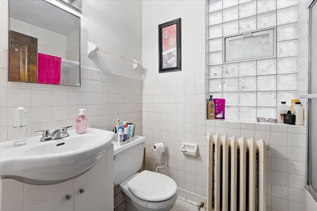 $547,000 | 2719 West Peterson Avenue, Chicago, IL 60659