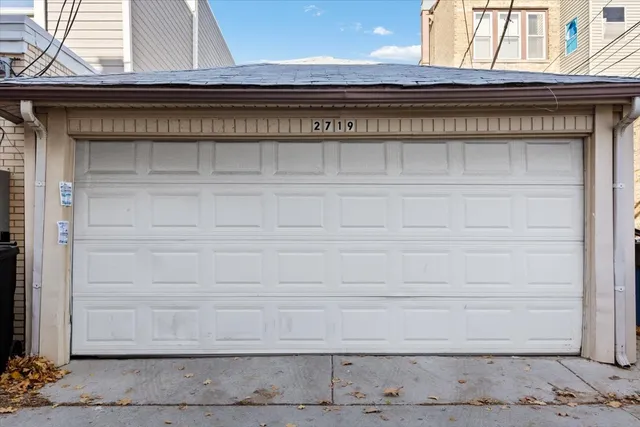 $547,000 | 2719 West Peterson Avenue, Chicago, IL 60659