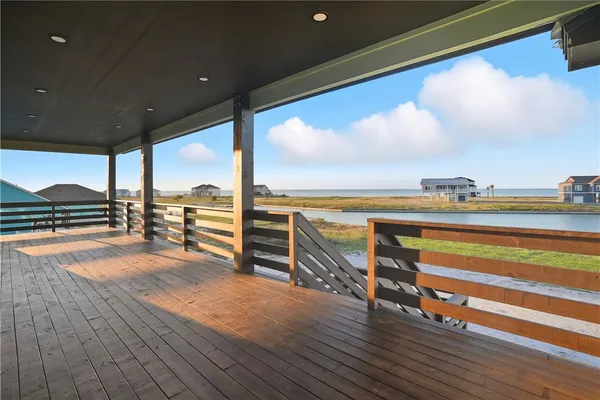a view of outdoor space with city view