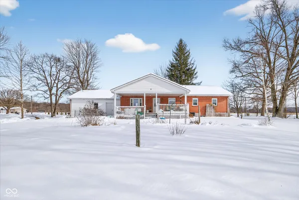 $213,000 | 3728 South County Road 1200 East, Crothersville, IN 47229