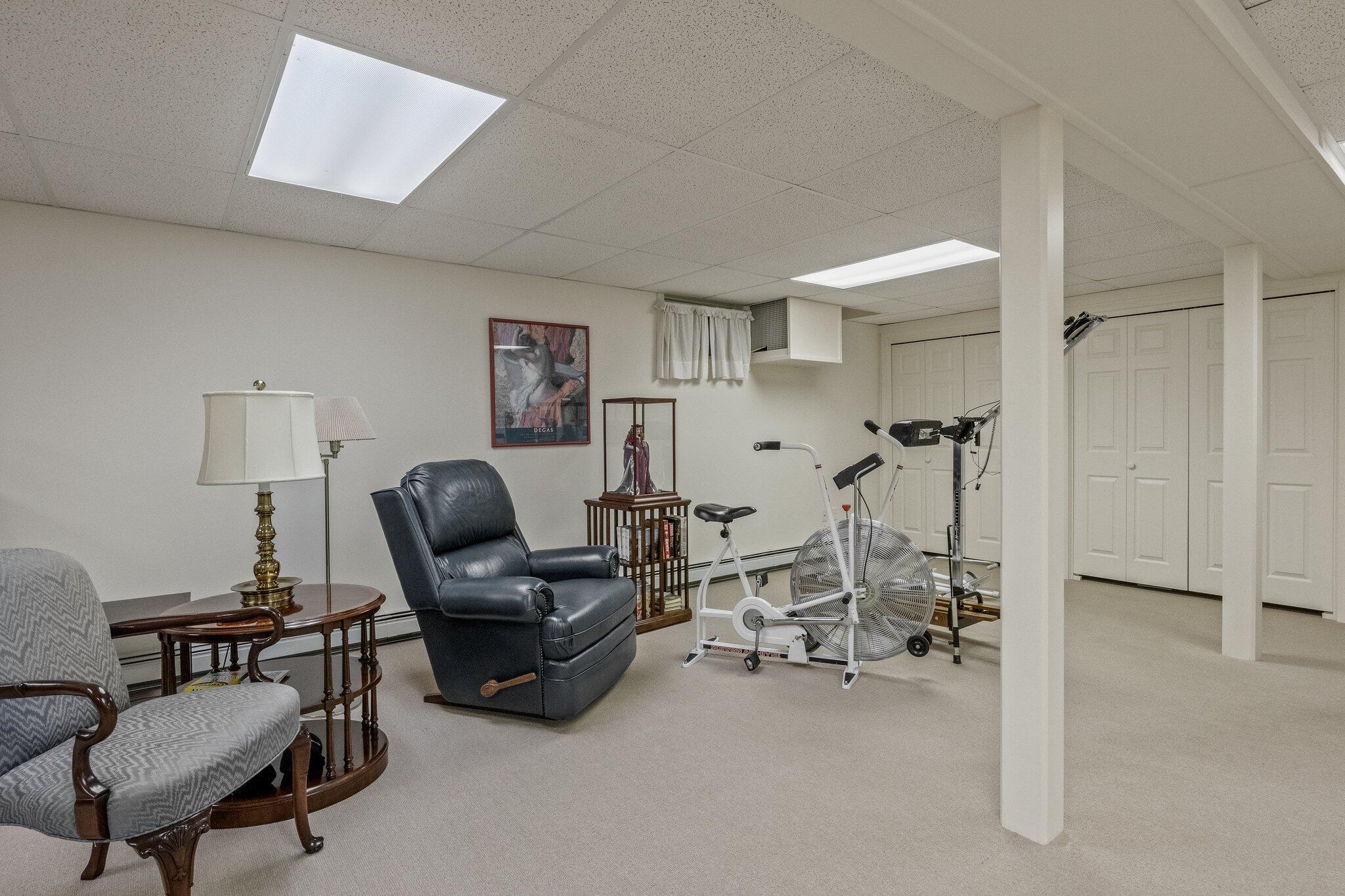137 Strong Island Road Chatham, MA 02633 - Photo 30 of 37 a view of a livingroom with furniture and a couch
