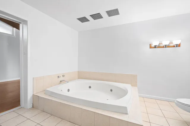 $1,800,000 | 76 Hackensack Plank Road, Weehawken, NJ 07086