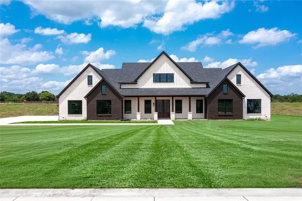 $720,000 | 120 Olson Road, Waxahachie, TX 75167