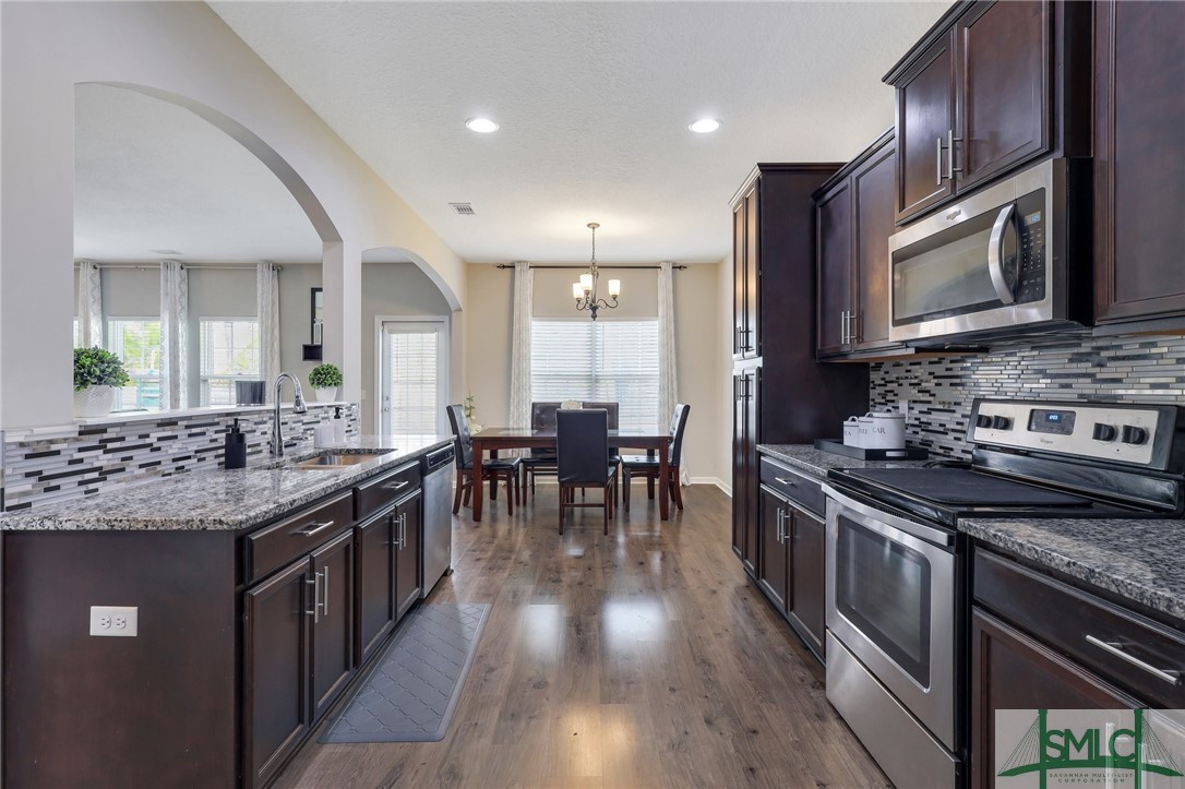 1311 Windrow Drive Hinesville, GA 31313 - Photo 11 of 48