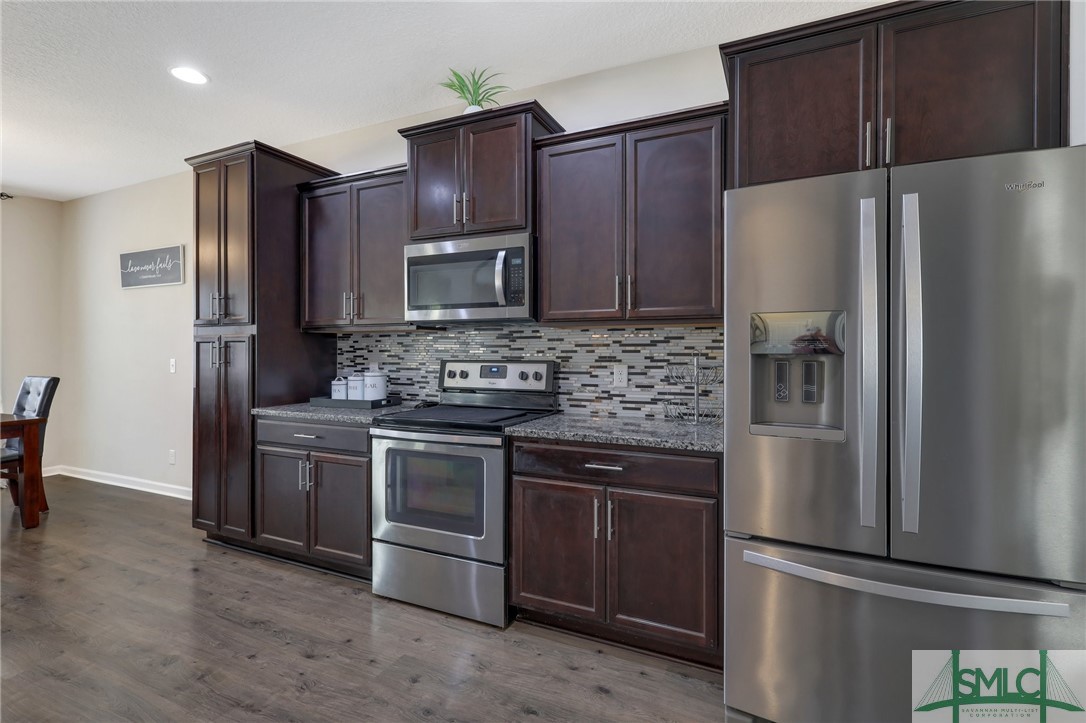 1311 Windrow Drive Hinesville, GA 31313 - Photo 10 of 48