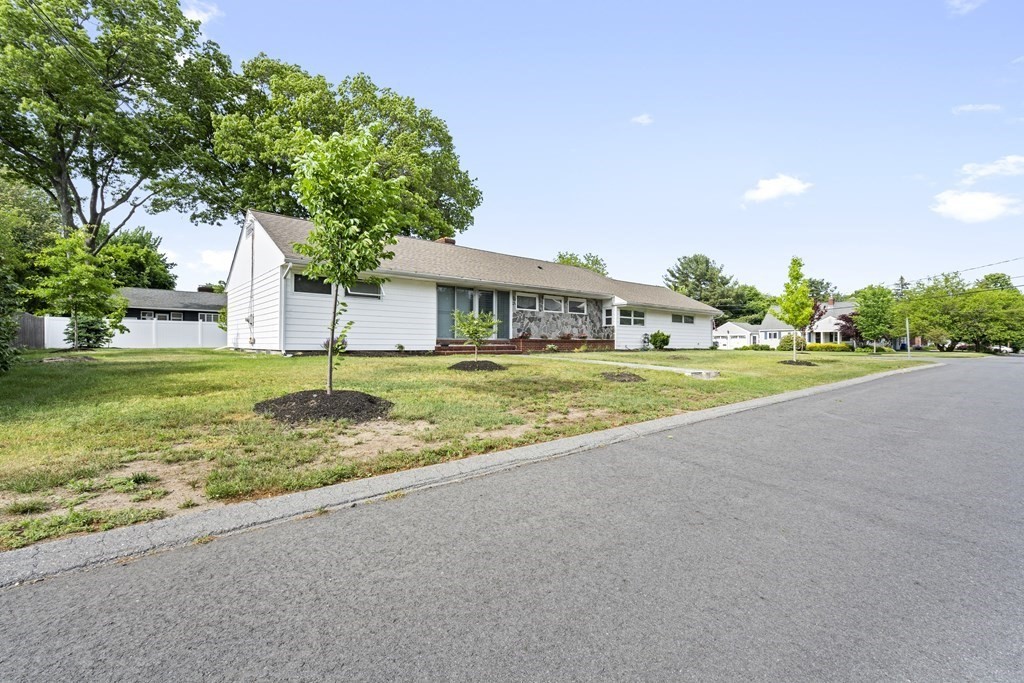 3 Pilgrim Road Lawrence, MA 01843 - Photo 2 of 23 Gallery Image 2