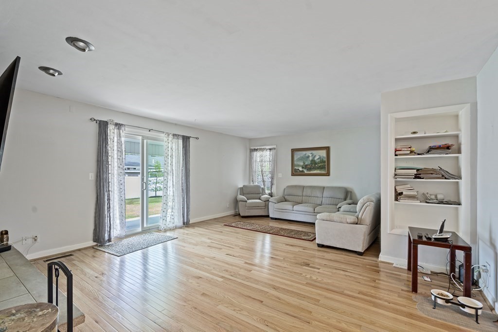 3 Pilgrim Road Lawrence, MA 01843 - Photo 8 of 23 Gallery Image 8
