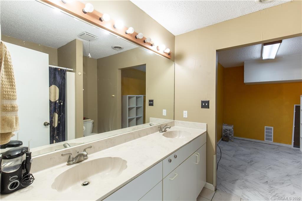 2066 Marquesas Avenue, Unit 66 Tega Cay, SC 29708 - Photo 16 of 24 Gallery Image 16