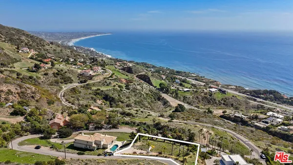 $1,550,000 | 4417 Vista Del Preseas, Malibu, CA 90265