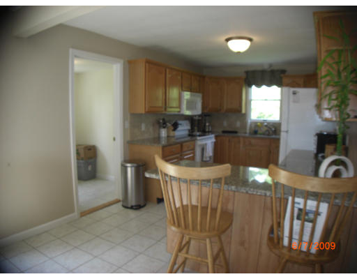 1 Gardner Road Norton, MA 02766 - Photo 5 of 16 Gallery Image 5