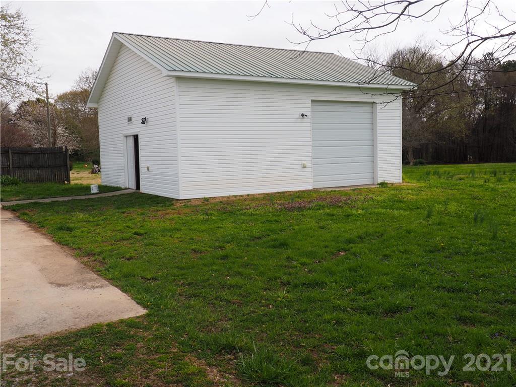 2037 South Post Road Grover, NC 28073 - Photo 20 of 26 Gallery Image 20