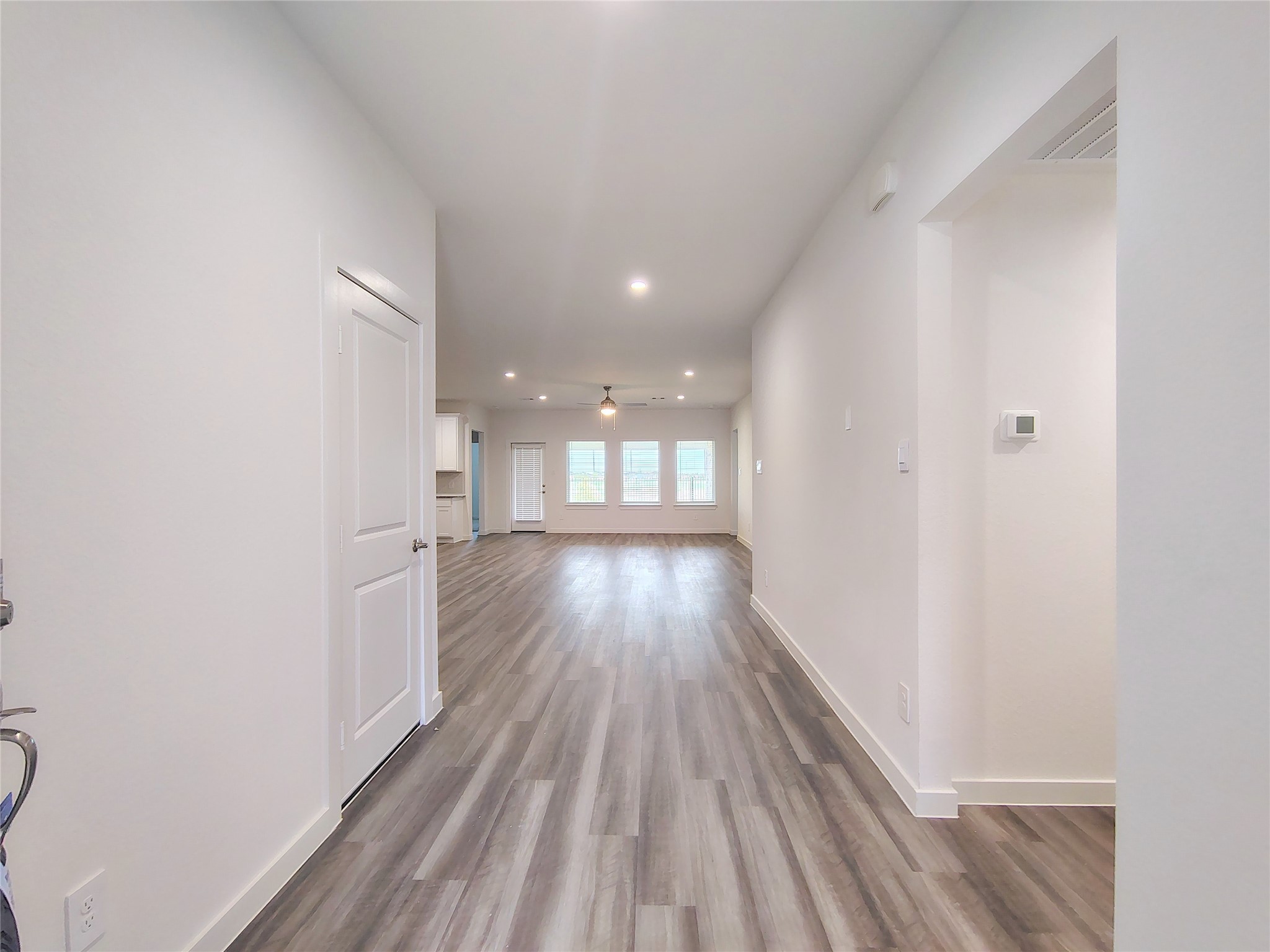 31212 North Eden Mnr Loop Fulshear, TX 77441 - Photo 3 of 28