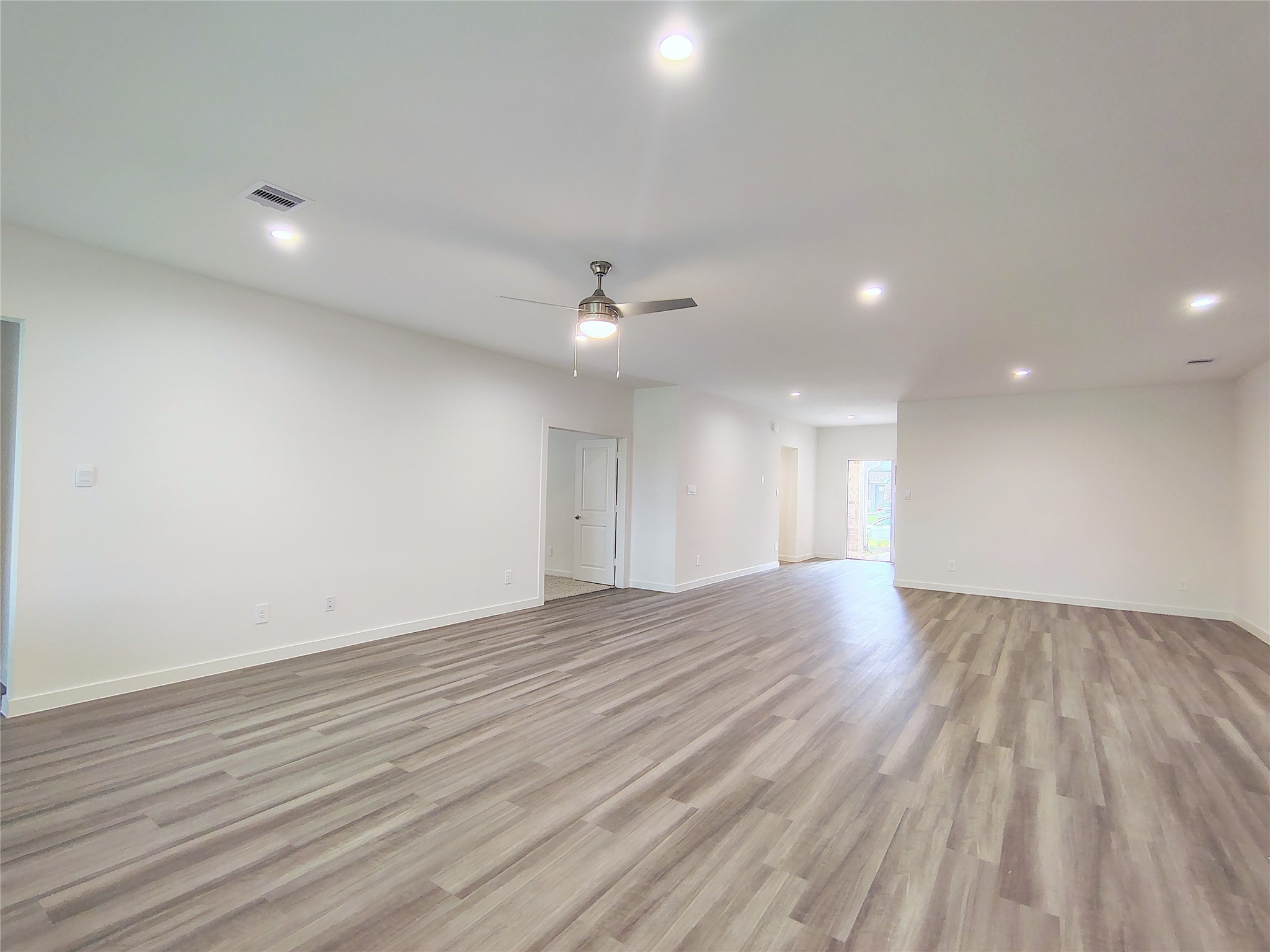 31212 North Eden Mnr Loop Fulshear, TX 77441 - Photo 9 of 28