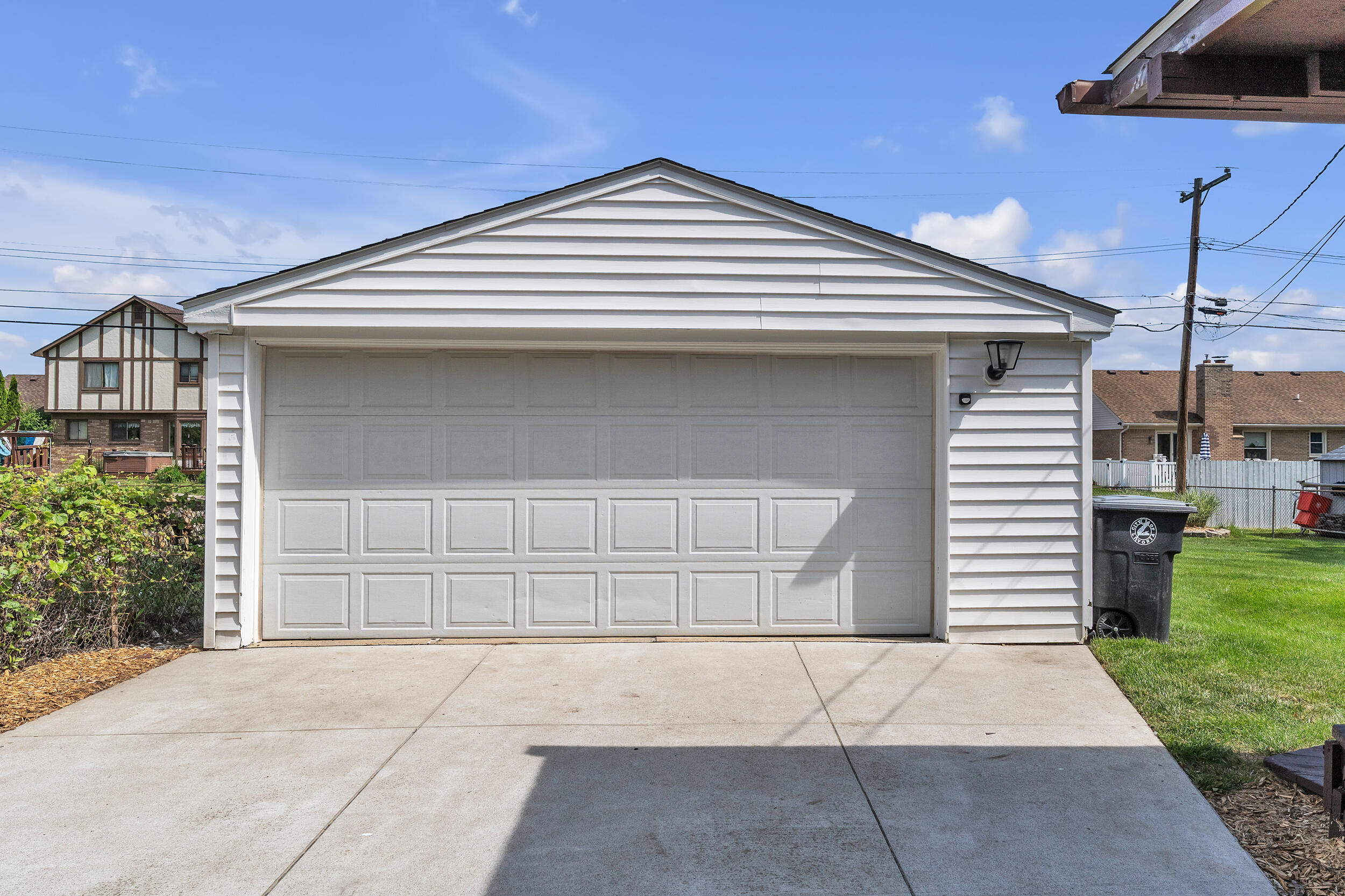 35968 Jamison Street Livonia, MI 48154 - Photo 38 of 38 jamison-48