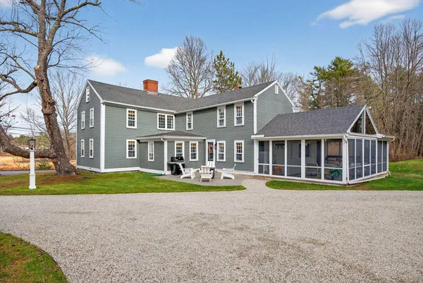 $1,250,000 | 5 Durrell's Bridge Road, Kennebunk, ME 04043
