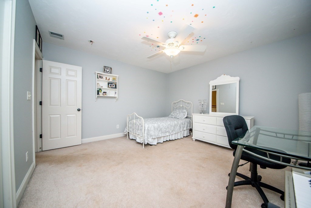 14 Longwalk Road Franklin, MA 02038 - Photo 34 of 42 Gallery Image 34