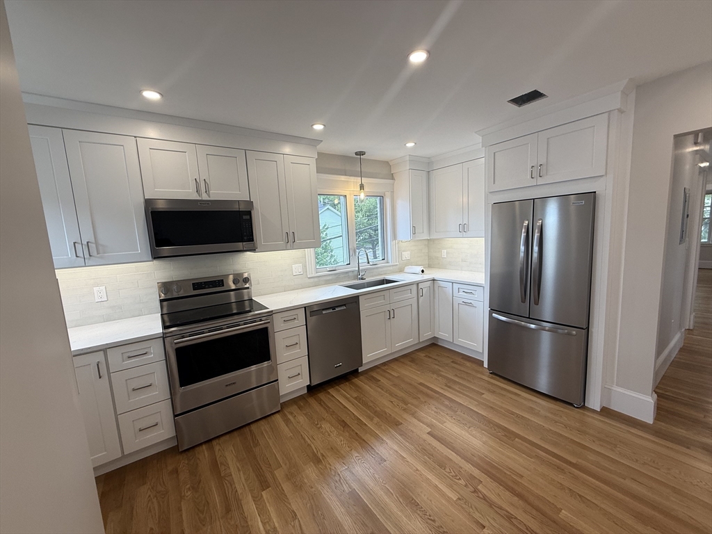 67 Walnut Street, Unit 2 Watertown, MA 02472 - Photo 2 of 17