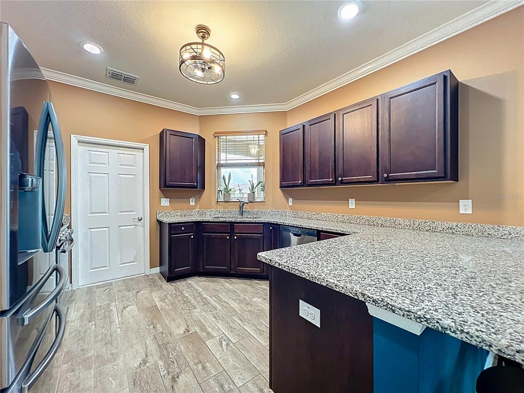 7754 Southwest 86th Loop Ocala, FL 34476 - Photo 10 of 34 Gallery Image 10