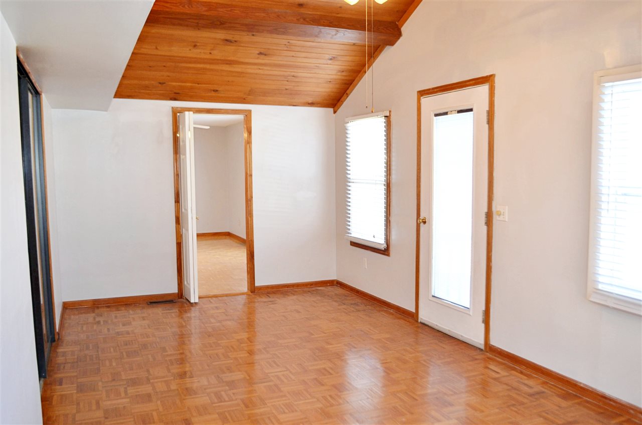 710 Highway 14 Landrum, SC 29356 - Photo 13 of 32 Gallery Image 13