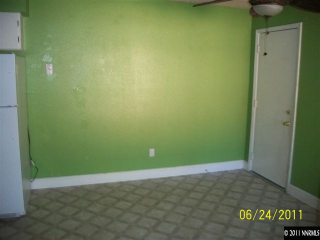 6475 Lotus Street Reno, NV 89506 - Photo 5 of 13 Photo 5