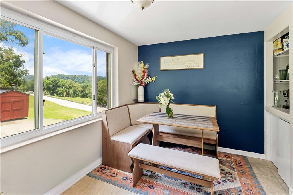 855 Davis School Road Washington, PA 15301 - Photo 11 of 29 Gallery Image 11