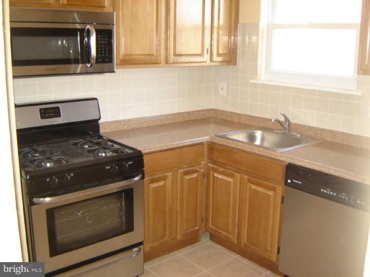3316 Primrose Road Philadelphia, PA 19114 - Photo 12 of 16 Unit #2